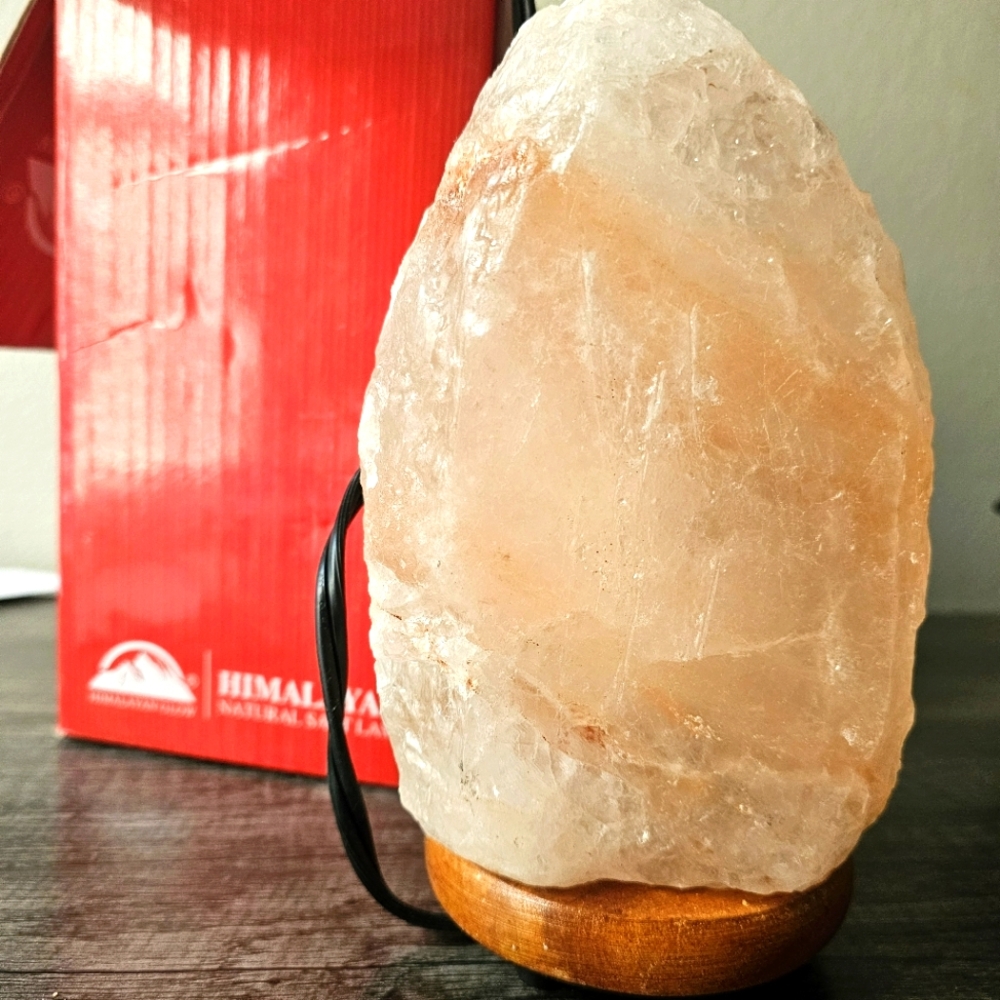 Natural Himalayan Salt Lamp